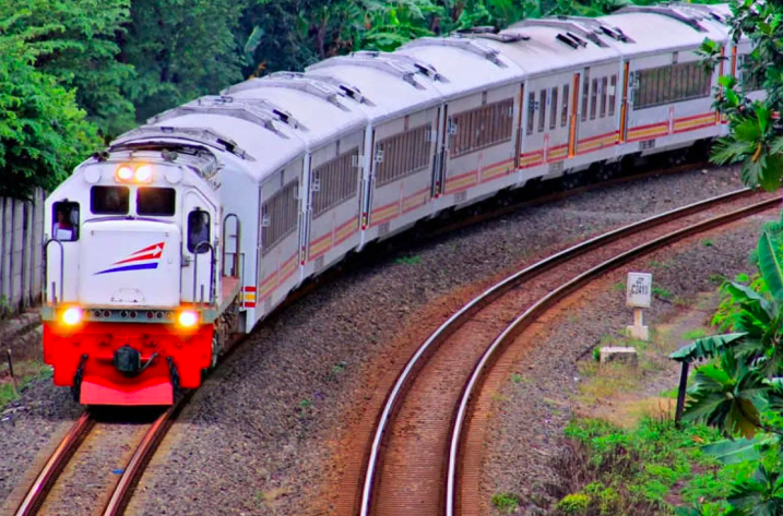 Liburan Sekolah 2026 Makin Hemat, Pemerintah Berikan Diskon Tarif Kereta, Pesawat, hingga Kapal Laut