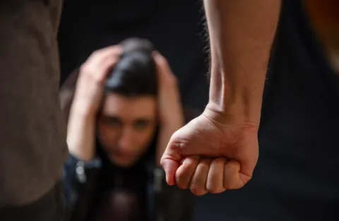 Perempuan Diduga Disekap 3 Tahun oleh Pacar di Bandung, Polisi Masih Kejar Pelaku