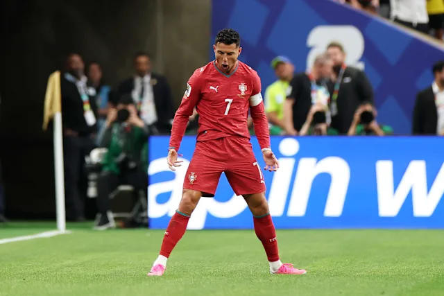 Berapa Gol Lagi untuk Ronaldo Saingi Messi di Daftar Top Skor Piala Dunia 2026?