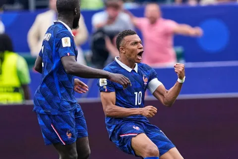 Prediksi Prancis vs Swedia: Adu Ketajaman Mbappe vs Isak