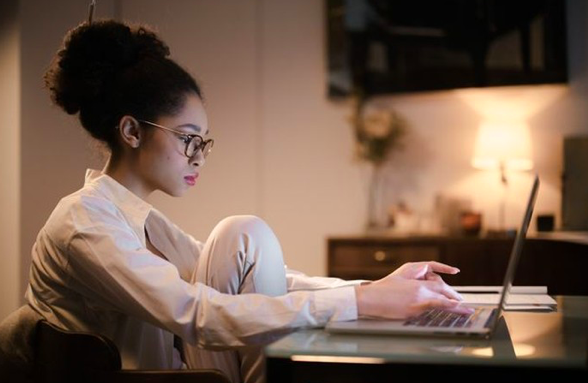 5 Website Freelance yang Banyak Dipakai Profesional, Peluang Cuan dari Mana Saja