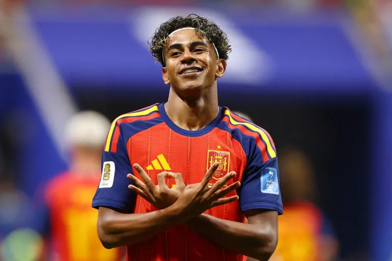 Lamine Yamal Pilih Tiga Pemain Terbaik di Piala Dunia 2026, Messi hingga Rekrutan Baru Bayern Masuk Daftar