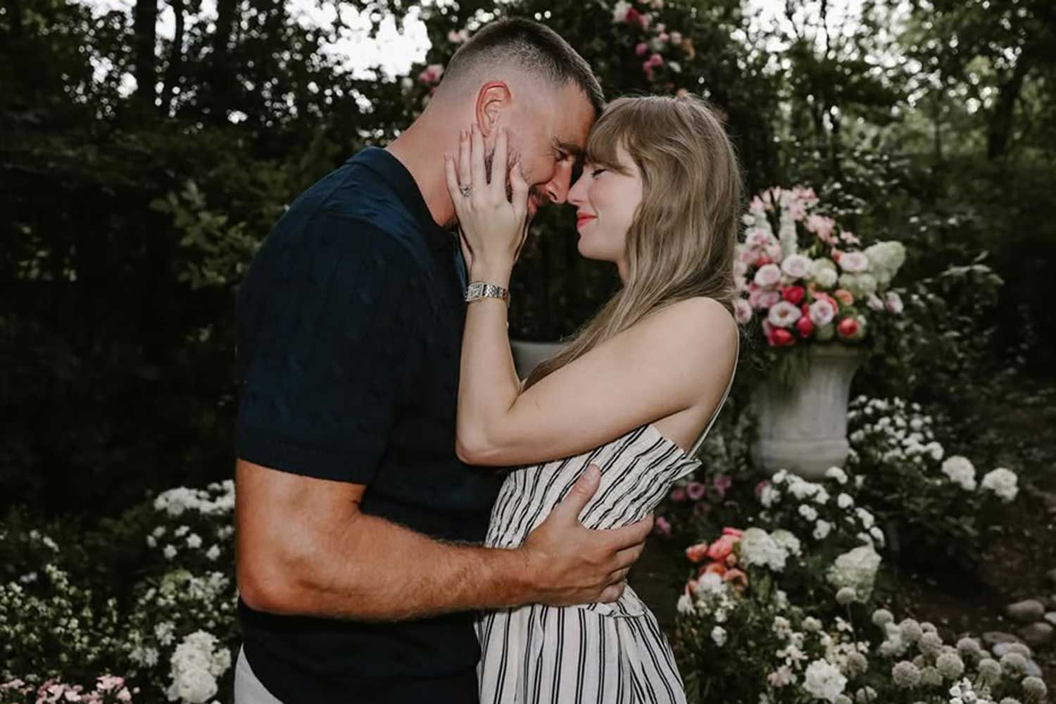 Taylor Swift dan Travis Kelce Dikabarkan Menikah 3 Juli, Resepsi Disebut Berlangsung hingga 10 Jam