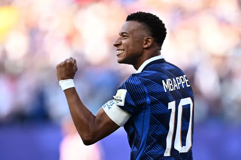 Mbappe Geram Usai Prancis Singkirkan Paraguay, Sebut Les Bleus Tak Takut Main Kotor