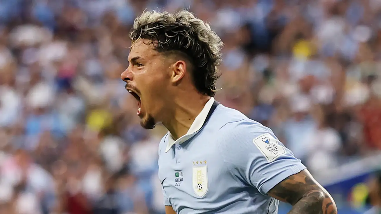 Bukan Liburan Mewah, Pemain Uruguay Ini Malah Pulang Naik Mobil Bak Terbuka usai Piala Dunia 2026