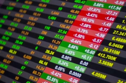 S&P Soroti Bursa RI, Status Pasar Saham Indonesia Terancam Turun
