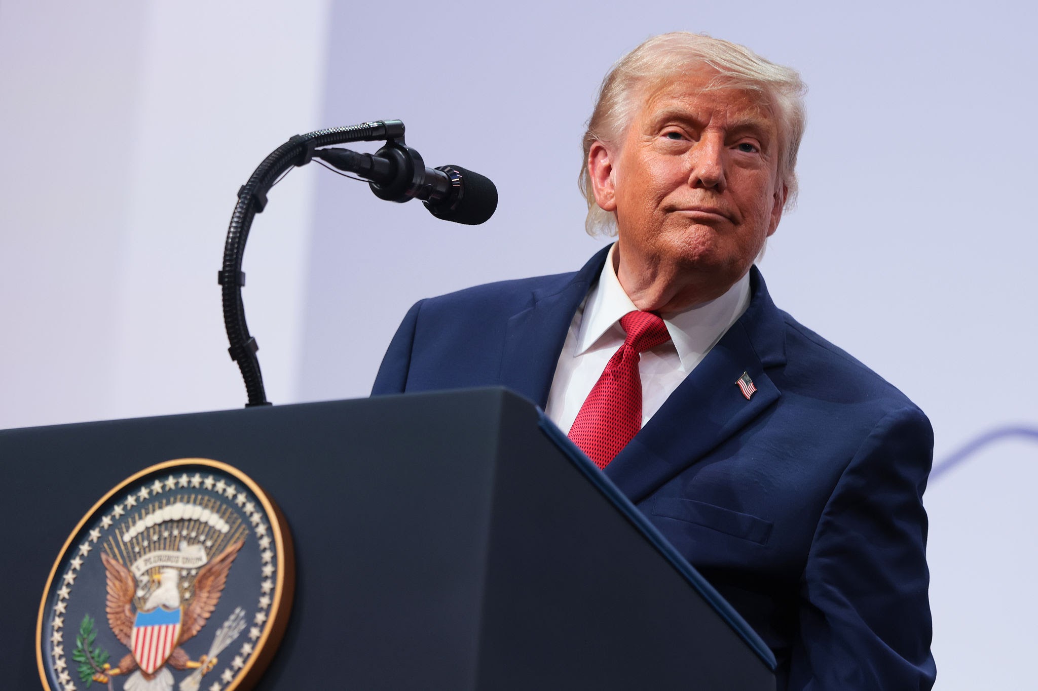 Trump Tegaskan Komitmen AS di NATO, Dukungan Militer untuk Ukraina Terus Berlanjut