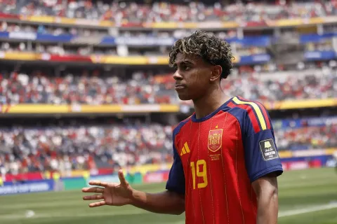 Politikus Spanyol Sindir Imigran Jelang Semifinal Piala Dunia 2026, Lamine Yamal: Tujuan Sepak Bola untuk Menyatukan Masyarakat