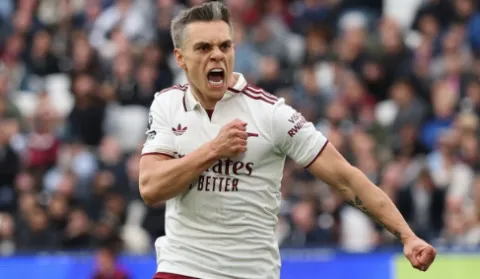 Leandro Trossard Resmi Gabung Besiktas Dengan Mahar Rp374 Miliar