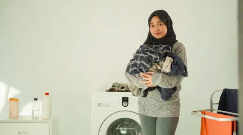 10 Usaha Rumahan yang Bisa Dicoba Ibu Rumah Tangga, Cocok untuk Menambah Pemasukan Keluarga