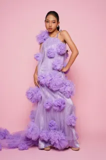 Kenalan dengan Kylie Sativa, Model Muda yang Menoreh Prestasi di Dunia Fashion