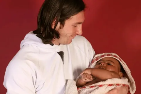 5 Foto Jadul Lionel Messi dan Lamine Yamal yang Viral Menjelang Final Piala Dunia 2026