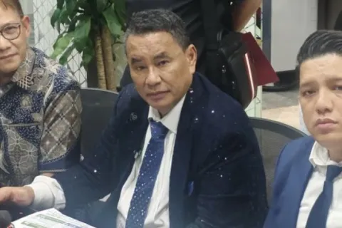 Gerindra Semprot Hotman Paris: Jangan Bawa-Bawa Nama Presiden Prabowo untuk Bela Eks Jampidsus!