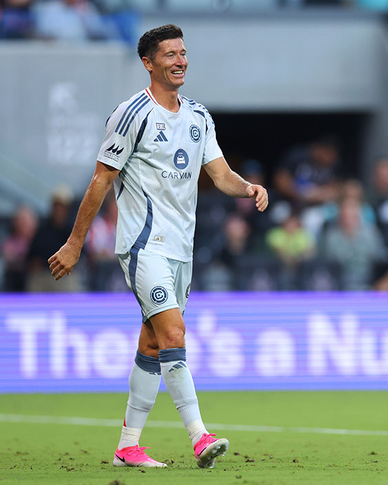 Debut Lewandowski di MLS Dinilai Buruk dalam Laga Inter Miami vs Chicago Fire