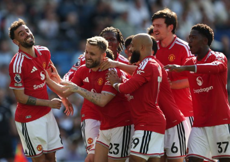 Benjamin Sesko Masih Absen, Michael Carrick Bawa 25 Pemain Manchester United Hadapi Rosenborg