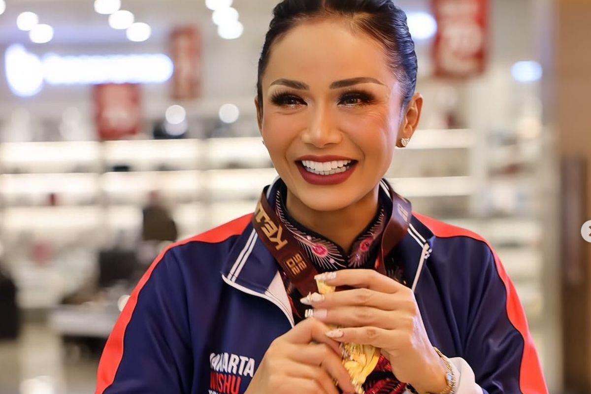 Kris Dayanti Tegaskan Aurel Hermansyah Belum Hamil Anak Ketiga