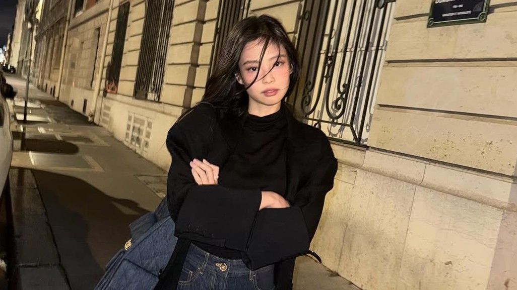 Video Musik "Less than a Lover" Jennie BLACKPINK Tuai Beragam Teori dari Penggemar