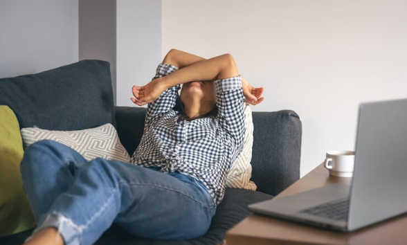 Tips Menghilangkan Stres dengan Cara Sederhana yang Bisa Dilakukan di Rumah