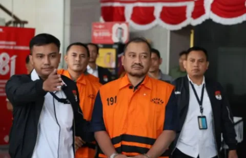 KPK Tetapkan Polisi Jadi Tersangka, Diduga Peras Bupati Pemalang