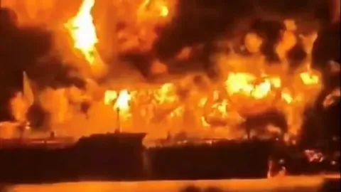 Iran Klaim Serang Dua Kapal Tanker di Selat Hormuz yang Disebut Dikawal Militer AS