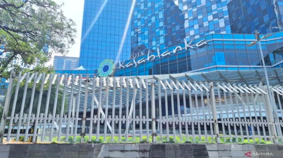 Pagar Tinggi di Mal Kokas Jadi Perhatian, Akhirnya Dibongkar Usai Disorot Gubernur DKI