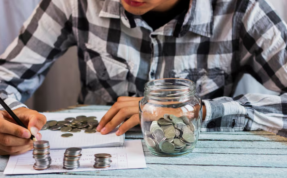 Tips Menghemat Pengeluaran Bulanan tanpa Harus Mengurangi Kebutuhan Utama
