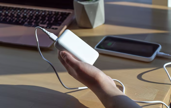 Cara Memilih Power Bank yang Bagus dan Aman Digunakan