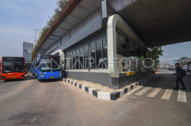 Heboh Penumpang Lansia Diturunkan dari Bus TransJakarta, Ini Klarifikasi Pihak TransJakarta
