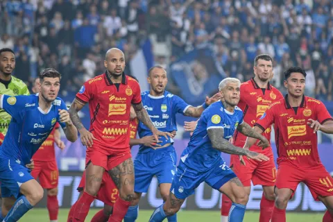 Prediksi Persib vs Persija Piala Presiden 2026: Maung Bandung Diunggulkan Melaju ke Final