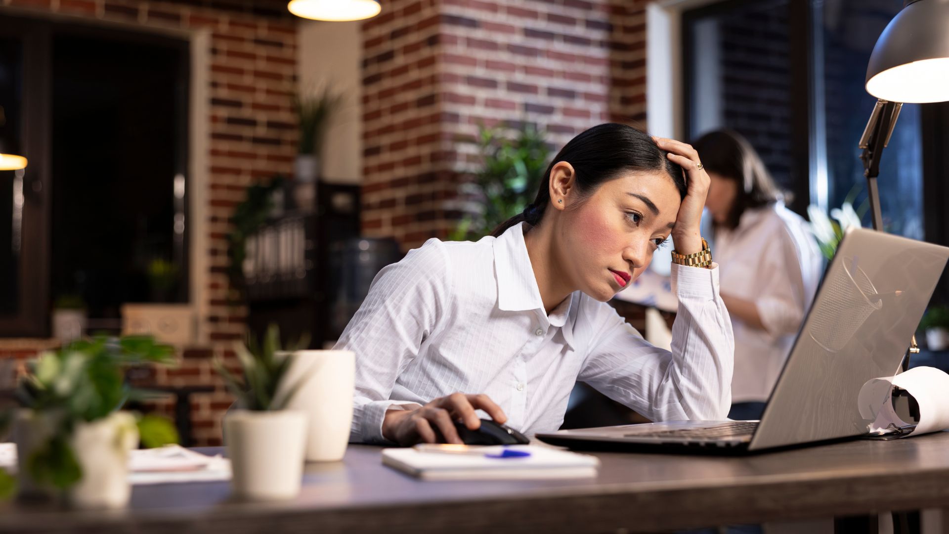 Mengenal Burnout: Gangguan Hidup yang Picu Perbuatan Bullying Nakes di Sosmed