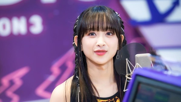 Dita Karang dan Ahn Jun Sung Unggah Foto Serasi, Isyaratkan Hubungan Spesial?