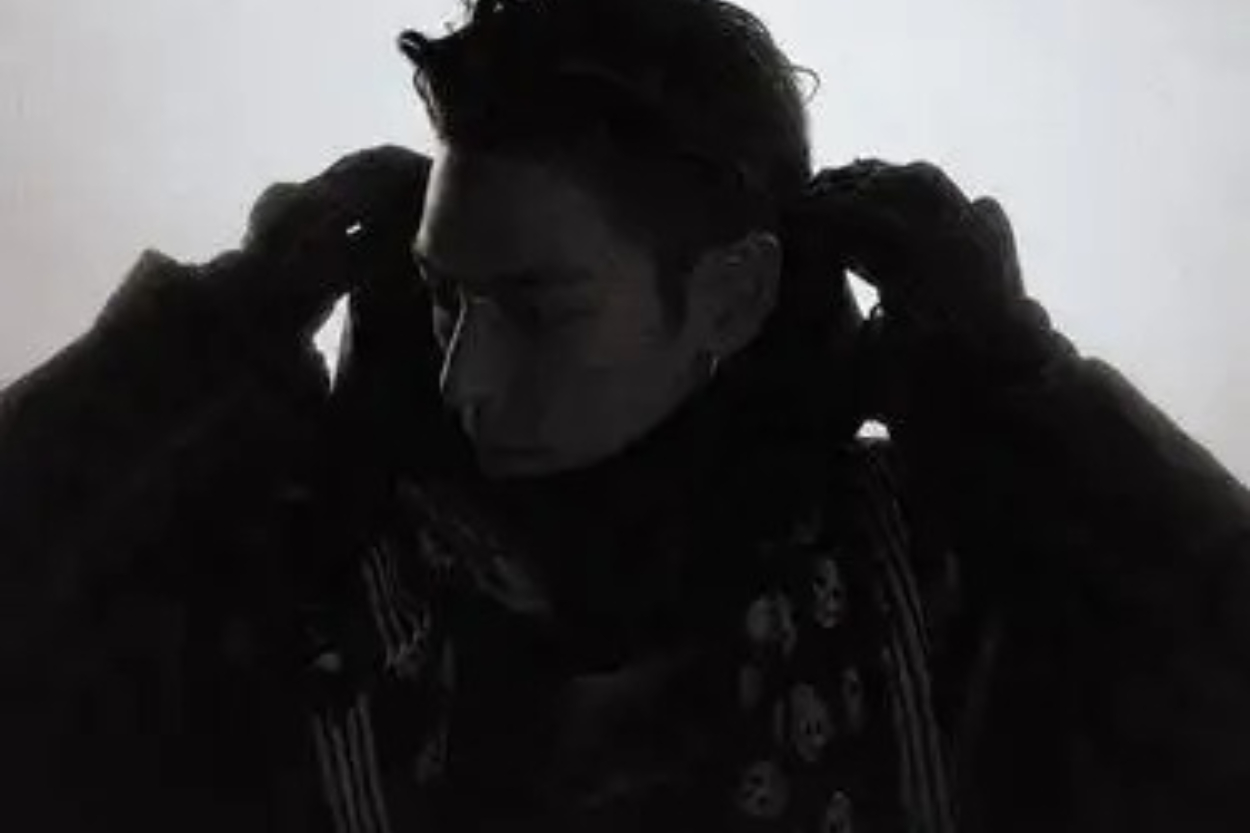 T.O.P Rilis Daftar Harga dan Benefit Fan Meeting Solo Perdana di Istora Senayan, Kategori VIP Dibanderol Rp4,1 Juta