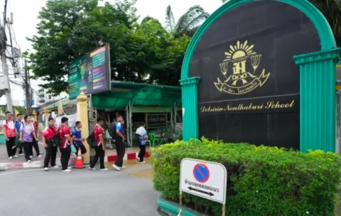 8 Nyawa Melayang dalam Penembakan Sekolah Thailand, Pelaku Diduga Dilanda Stres Akademik