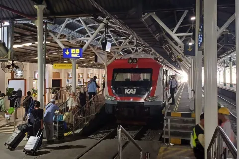 Jadwal KRL Jogja-Solo 8-9 Agustus 2026, Lengkap dari Stasiun Tugu ke Palur