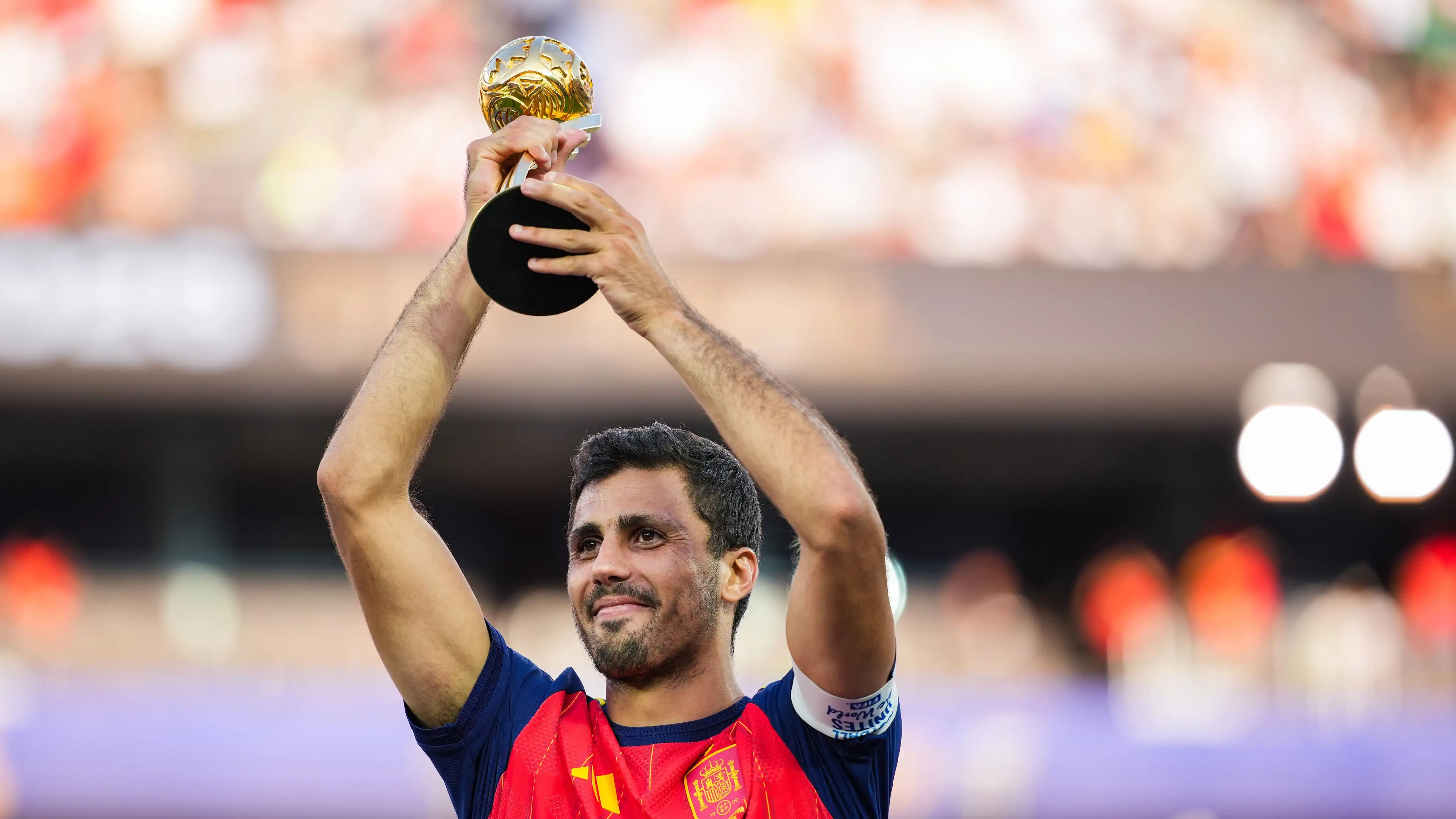 Barcelona Naikkan Tawaran Rodri Jadi Rp1,23 Triliun, Manchester City Masih Minta Lebih