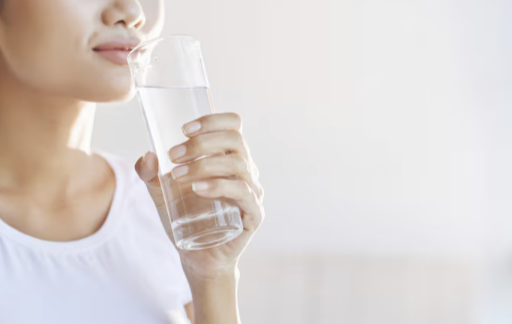 Manfaat Minum Air Putih yang Cukup, Penting untuk Menjaga Hidrasi Tubuh