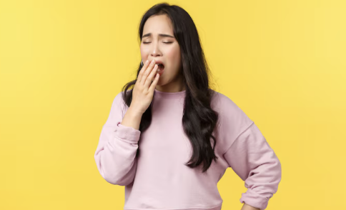 Kenapa Kita Menguap Saat Mengantuk? Ini Penjelasannya
