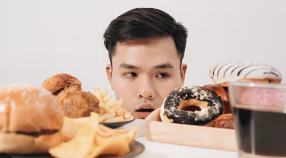 Kenapa Kita Sering Mendadak Ingin Makan Saat Melihat Foto Makanan?