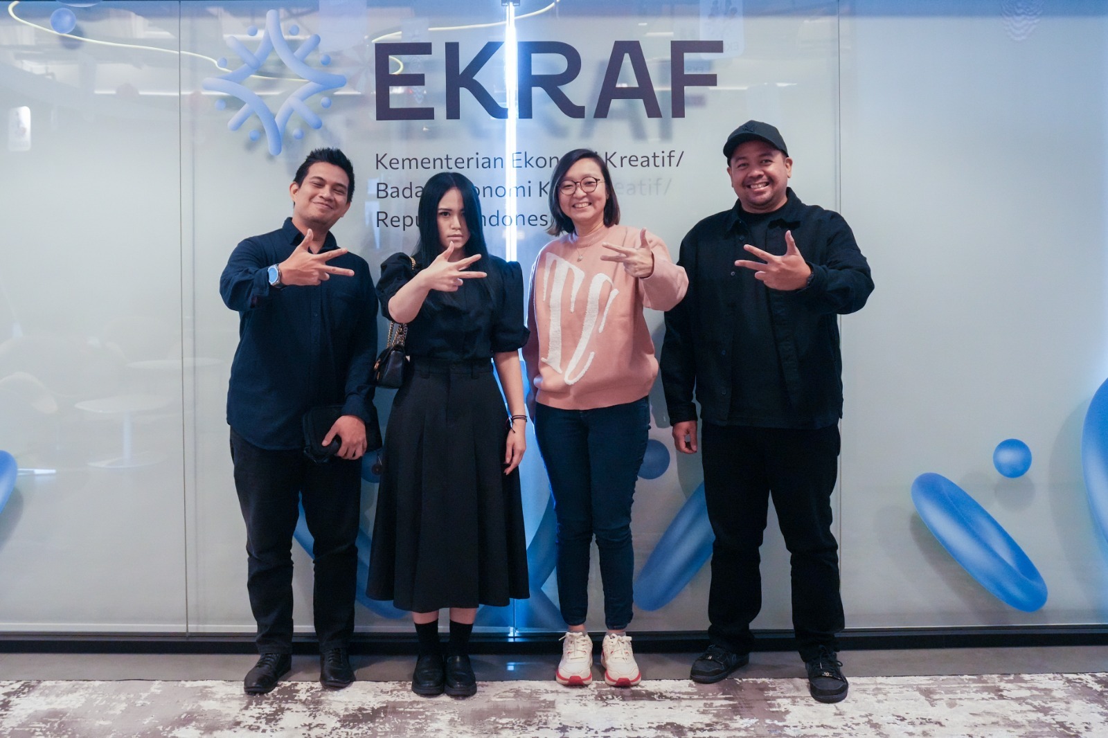 Kementerian Ekraf dan The Sacred Riana Jajaki Kolaborasi Bangkitkan Seni Sulap Indonesia