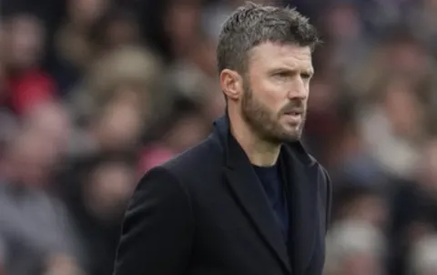 Manchester United Dapat Jadwal Mudah, Carrick Langsung Geram