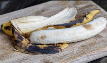 Kenapa Pisang Cepat Menghitam Setelah Dikupas?