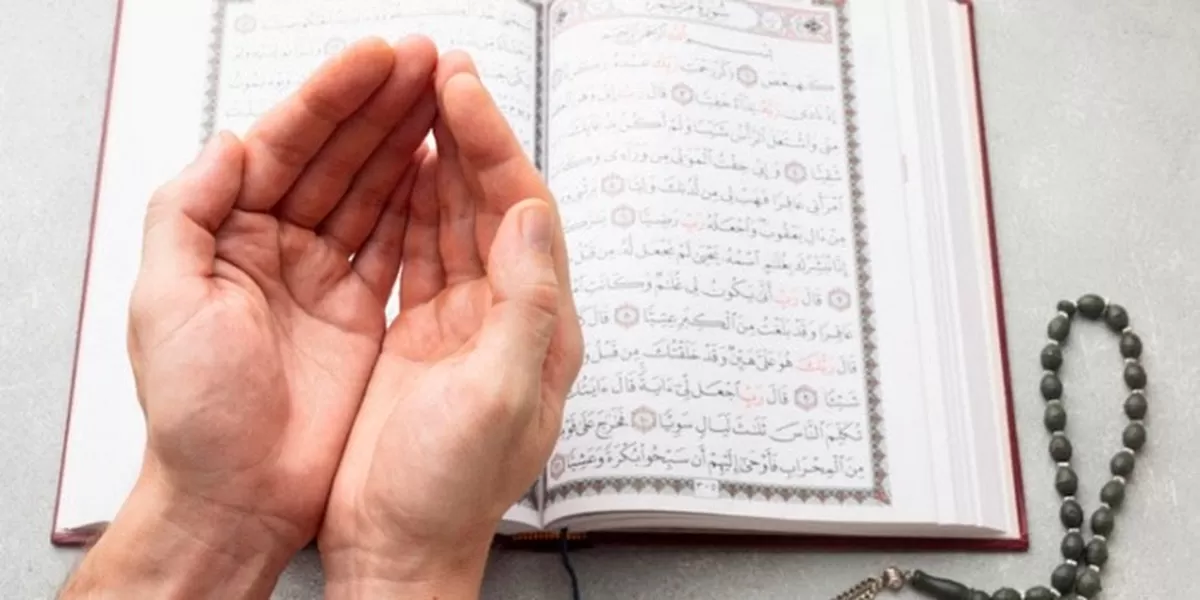 Doa Maulid Nabi Muhammad SAW Lengkap Latin dan Artinya
