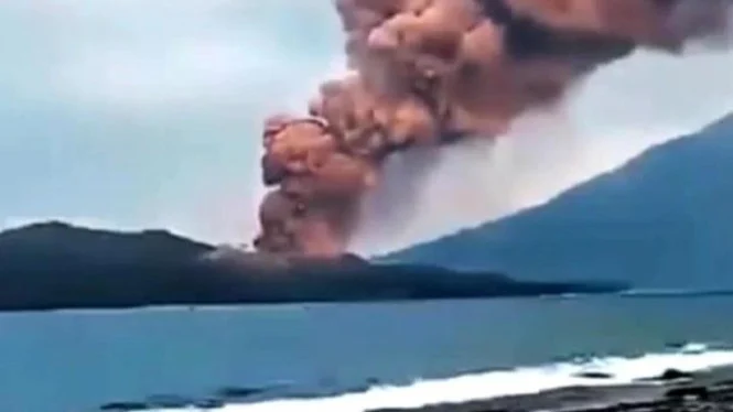 Gunung Anak Krakatau Erupsi Dua Kali, 36 Gempa Terekam