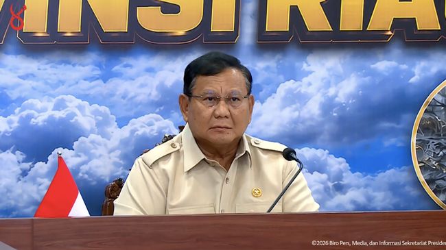Prabowo Targetkan Karhutla Tuntas Dua Pekan, Anggaran Disiapkan