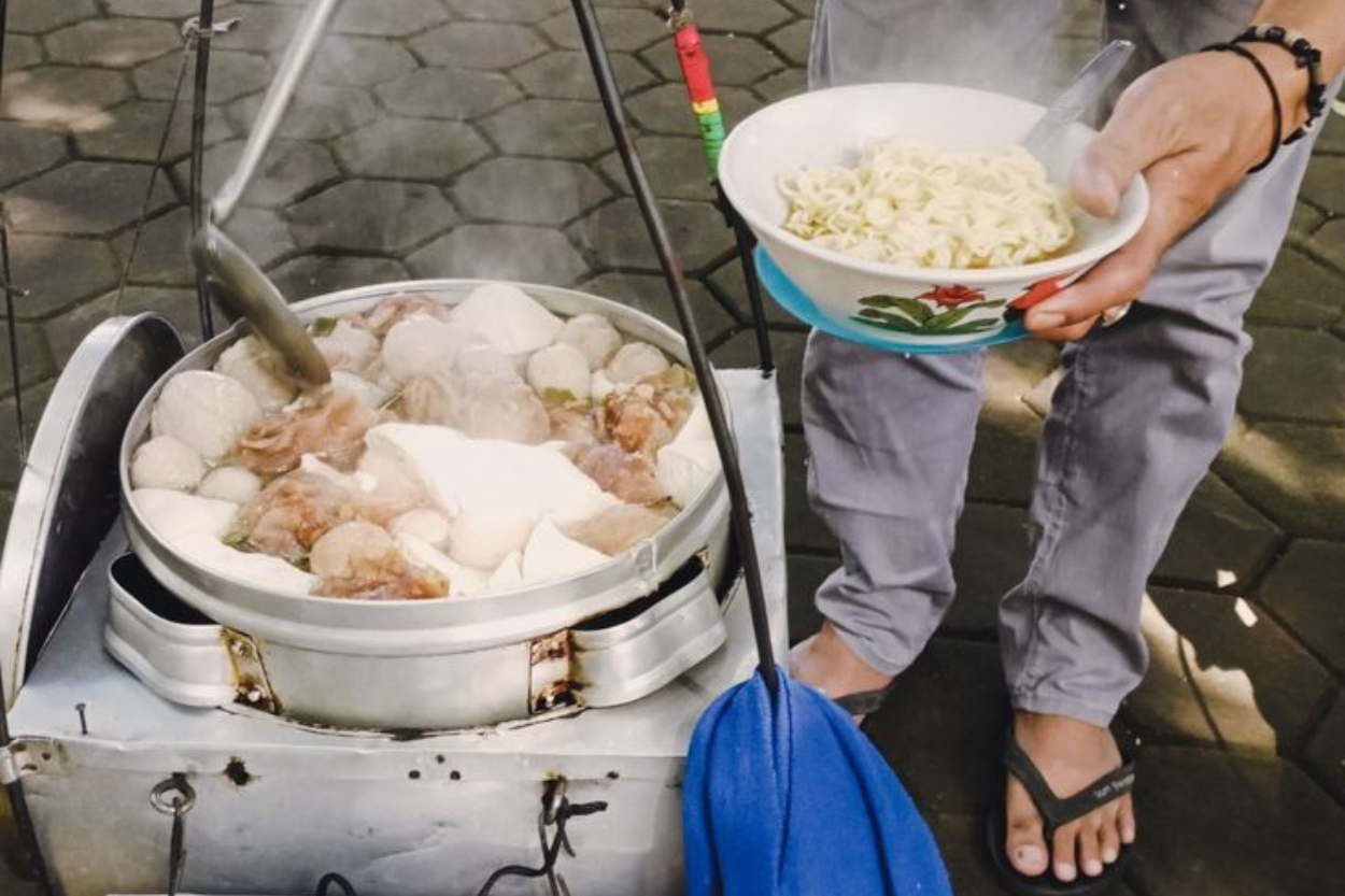 15 Nama Makanan Indonesia yang Ternyata Singkatan, Sudah Tahu Kepanjangan Cuanki dan Putu?