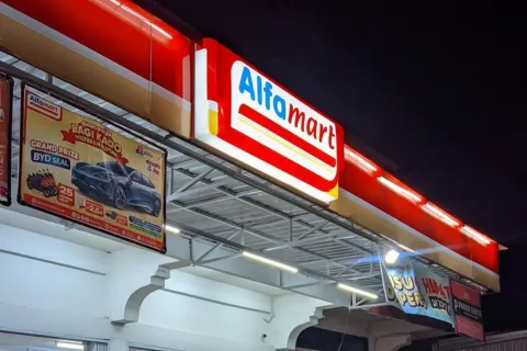 Syarat dan Cara Buka Franchise Alfamart Sendiri di 2026, Mulai Rp 300 Juta!