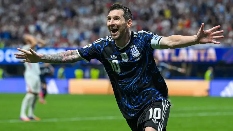 Messi Pensiun dari Timnas Argentina, Media Dunia: "Sepak Bola Kehilangan Sebagian Jiwanya"