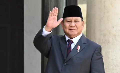 Survei Terbaru 2026: Kepuasan Publik Terhadap Prabowo Turun Drastis, Apa Penyebabnya?