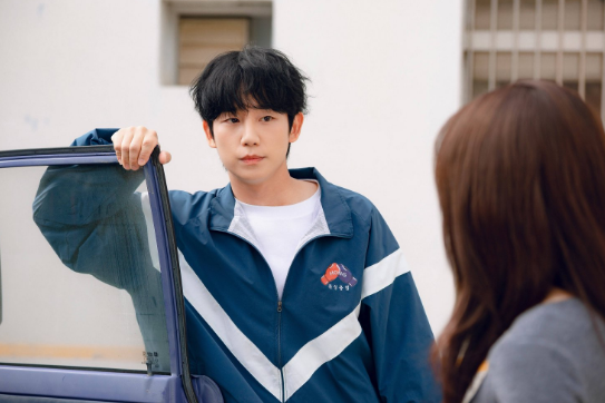 6 Drakor Jung Hae In yang Wajib Ditonton Selain Our Sticky Love