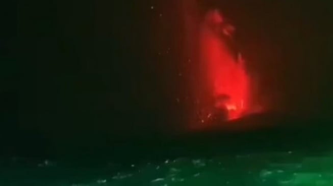 Anak Krakatau Kembali Erupsi, PVMBG Pastikan Tak Berpotensi Picu Tsunami